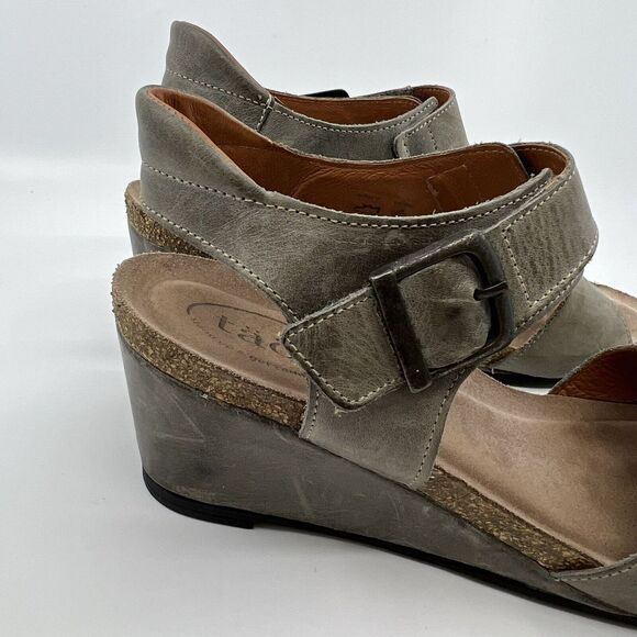 TAOS Buckle Up Wedge Sandals‎ Leather Gray Women 41 10-10.5 Cork Comfort - Picture 4 of 13